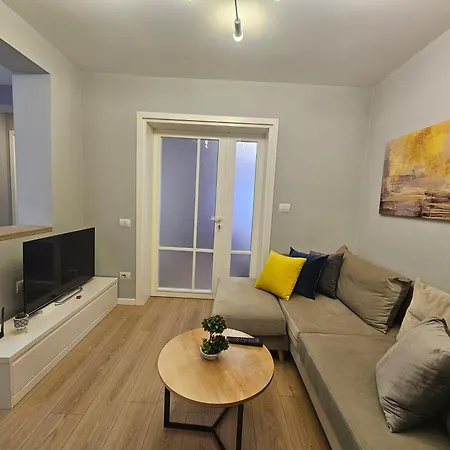 Apartman Valentino's Nest *